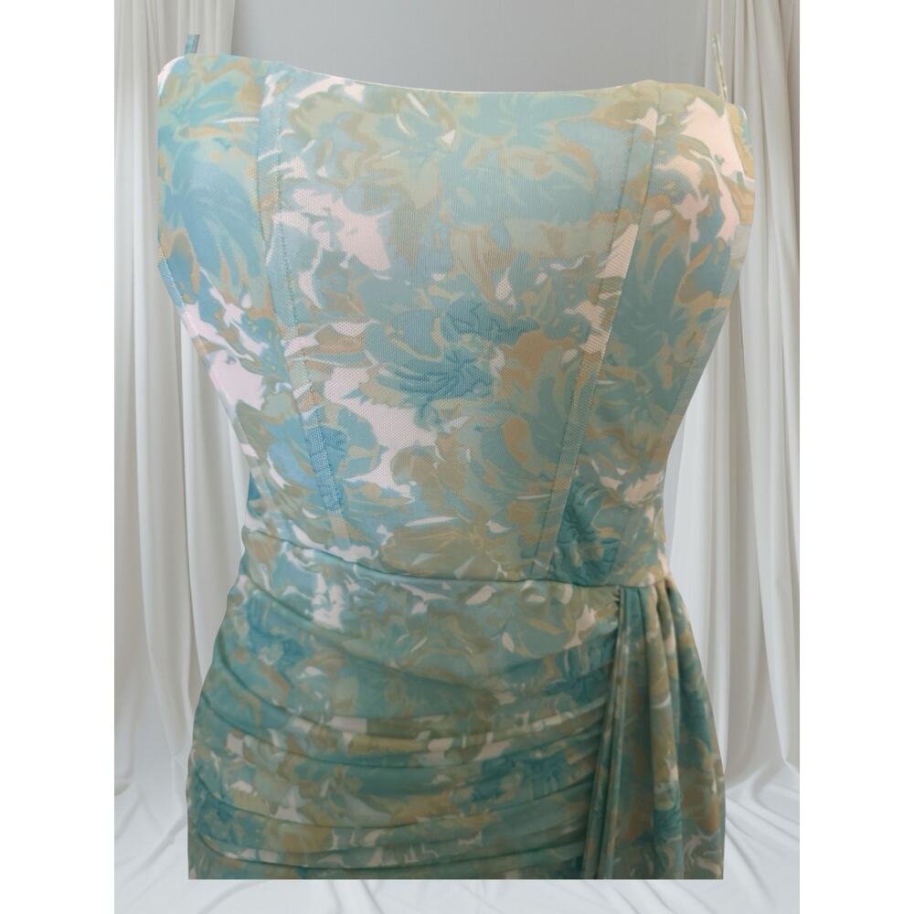 NWT Hello Molly Green Foral Color CrissCross Back Straps Showing Back 4 - Picture 9 of 9